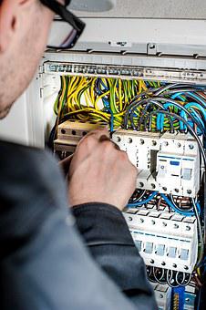 electrician in Fruitland