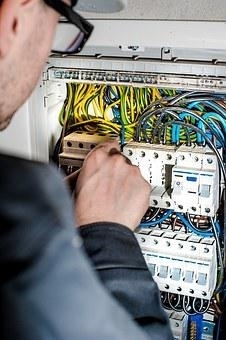 Electrician in Woodridge