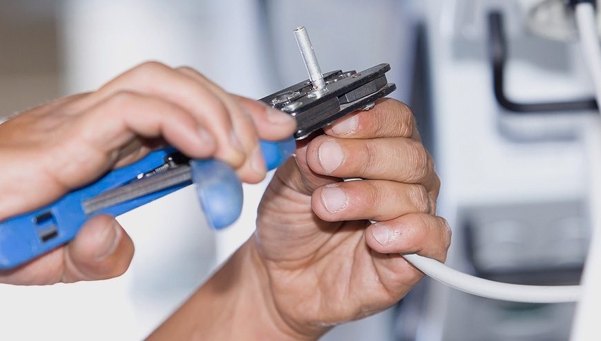 Electrician Colonial Heights